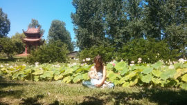 Mindfulness en Plum Village – un retiro de verano familiar renovador